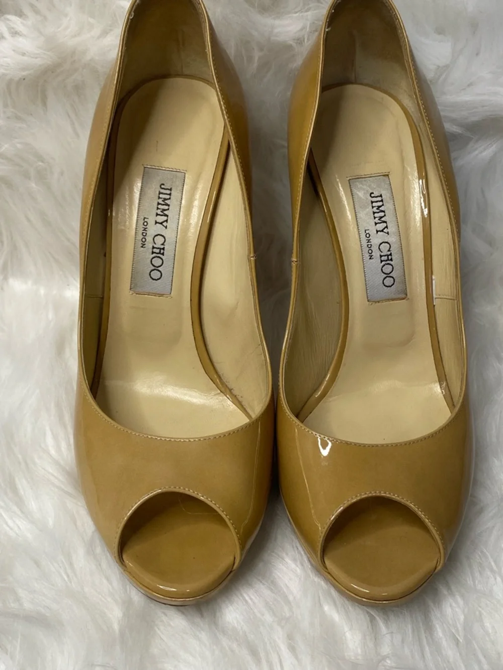 Jimmy Choo “Crown” Circa 2012 Beige Leather Peep-Toe Stiletto Pumps Authentic. - Picture 6 of 17